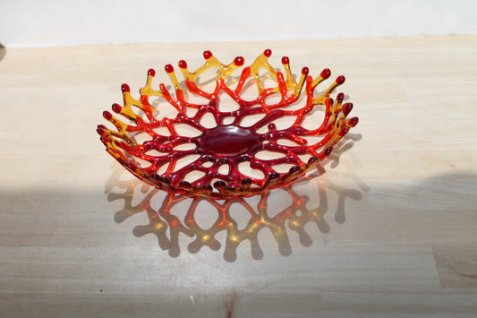 Coupe à fruits en verre rouge et orange, oeuvre unique en artisanat d'art, décoration artisanale éco-responsable.