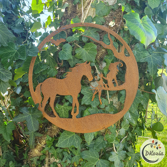 Le Cheval et la Sorcière au chat -  suspension en métal découpé