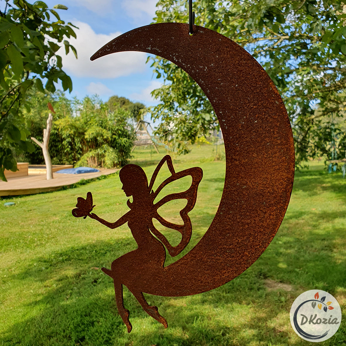 La Fée sur la lune - suspension en métal découpé