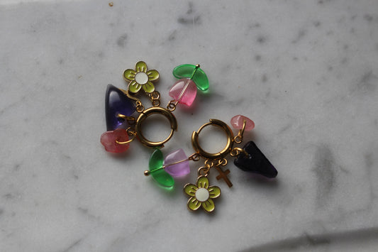 Boucles d’oreilles multicolores fleurs