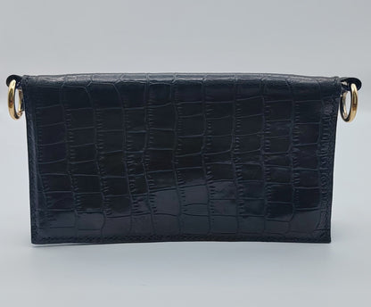 Portefeuille en cuir noir effet croco, création artisanale, oeuvre unique, produit éco-responsable, bijou fait main.