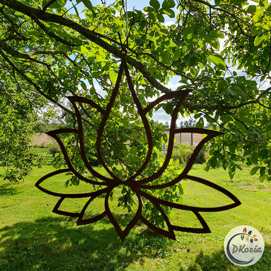 Fleur de Lotus : Symbole de Sérénité en Acier Corten