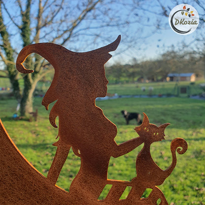 La Sorcière sur la lune - Suspension en métal découpé